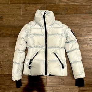 Ice blue SAM. coat worn once! Great for fall/winter 2024! Super stylish & warm.